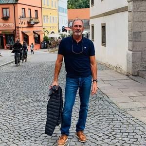 Meet your Posher, Mark